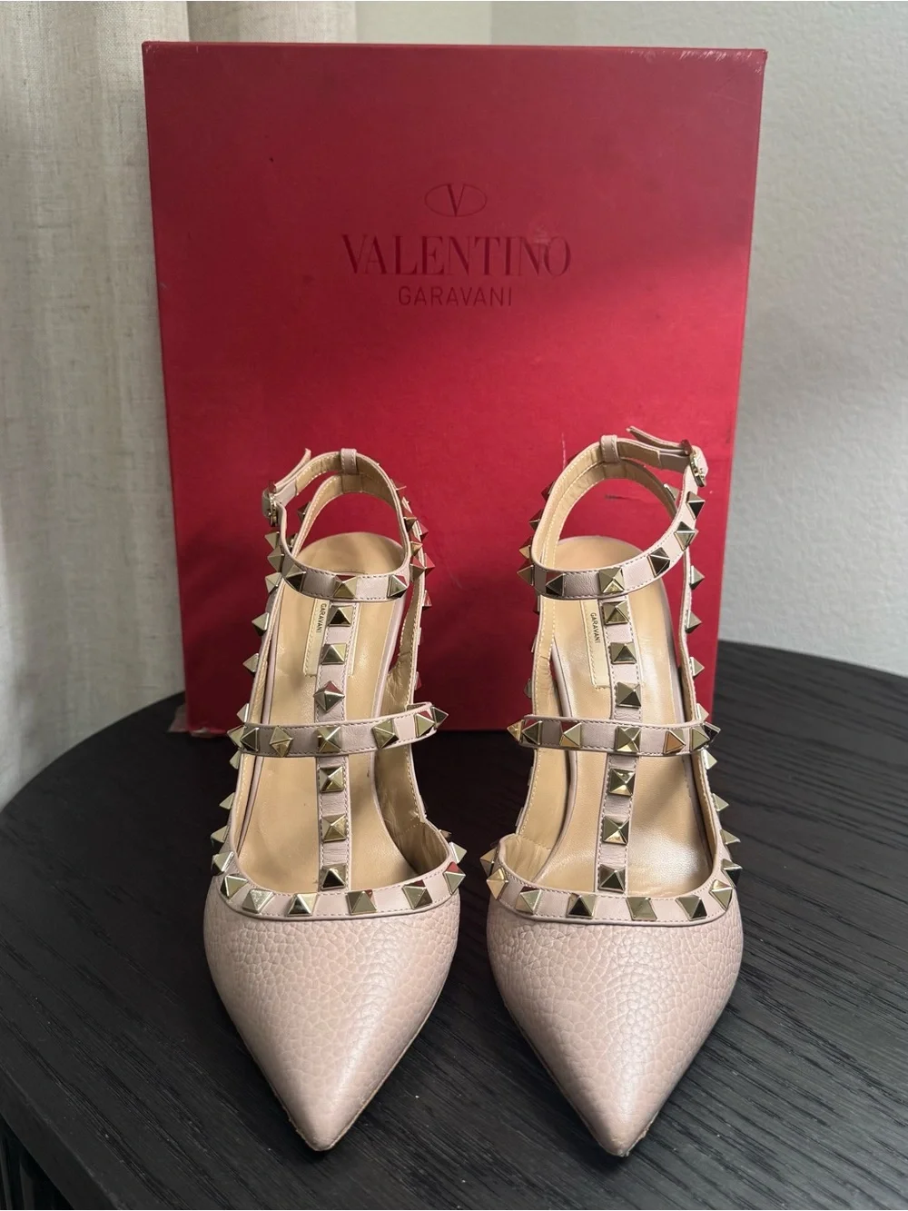 Valentino Garavani Rockstud Caged Pumps Leather Nude 39